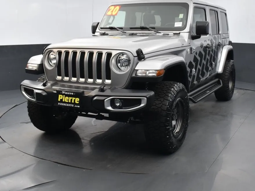2020 Jeep Wrangler Unlimited Sahara photo 1