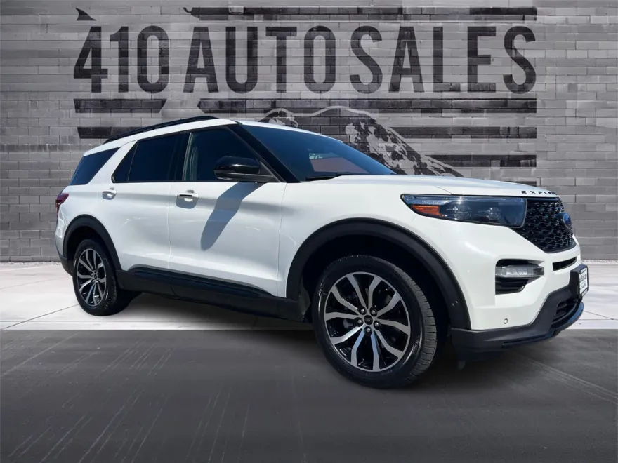 2020 Ford Explorer ST photo 1
