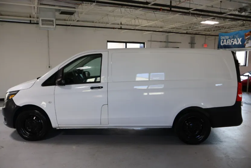 2017 Mercedes Benz Metris Cargo Van photo 1