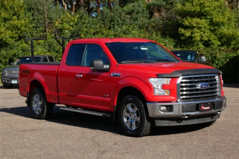 2017 Ford F-150 XLT photo 1