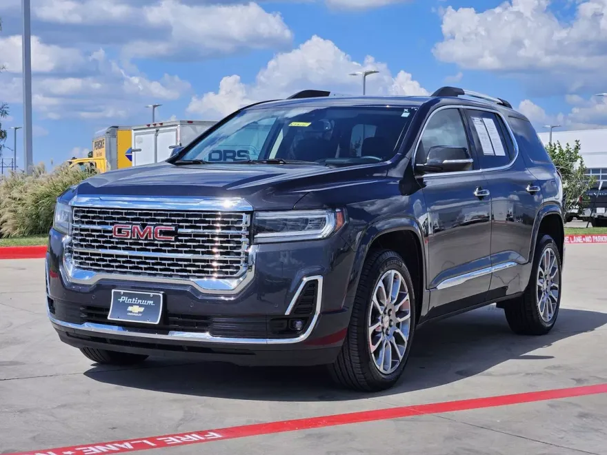 2023 Gmc Acadia Denali photo 1