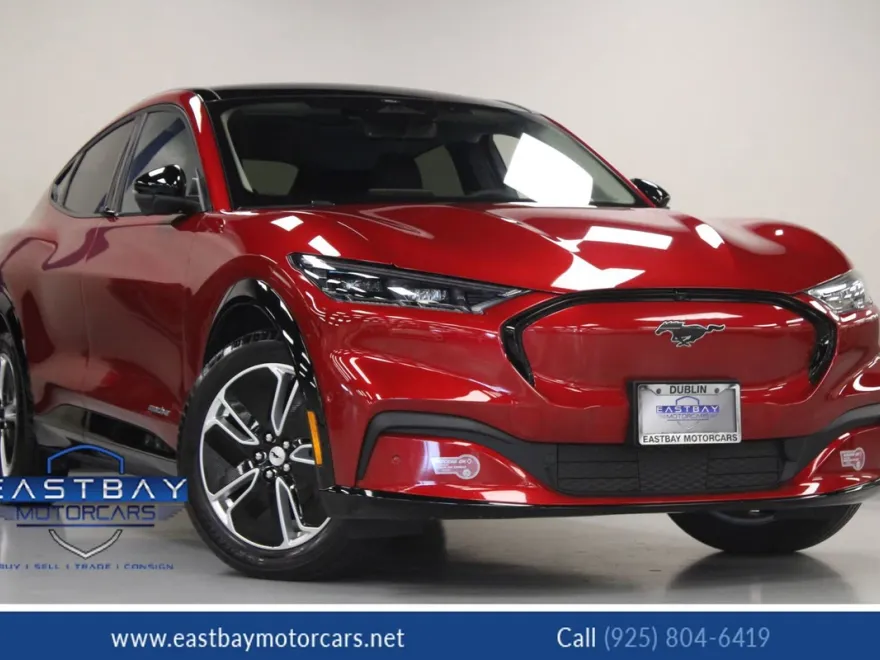 2023 Ford Mustang Mach-E Premium photo 1
