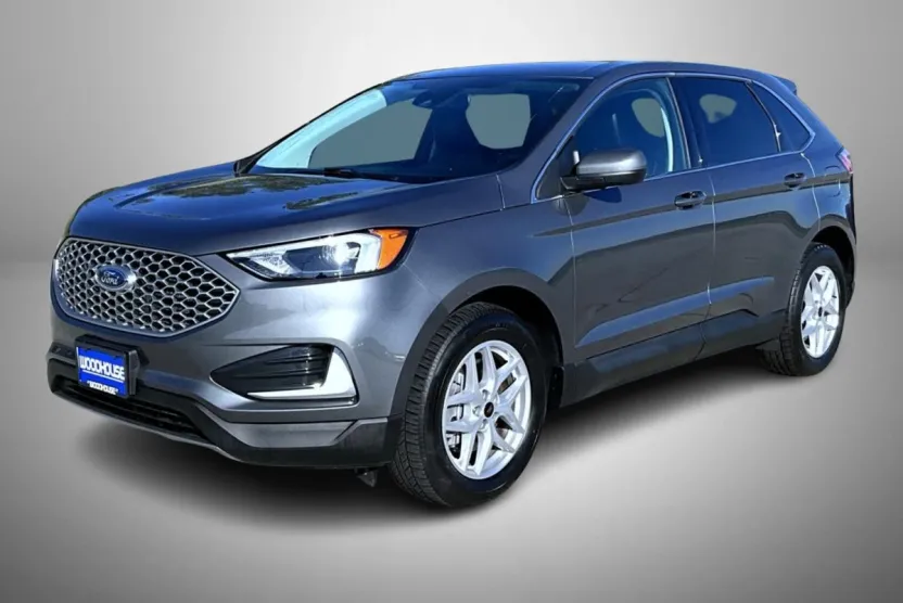 2024 Ford Edge SEL photo 1