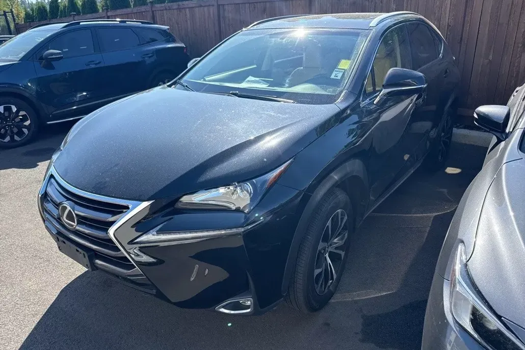 2015 Lexus NX 200t AWD F SPORT photo 1