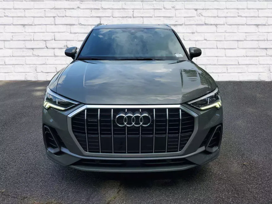 2022 Audi Q3 Prestige Premium Plus photo 1