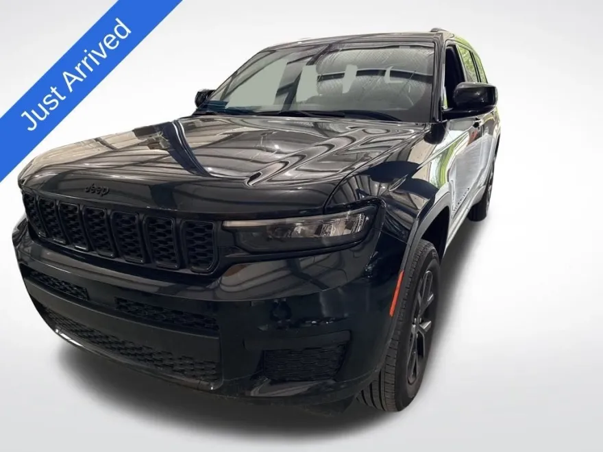 2024 Jeep Grand Cherokee Altitude photo 1