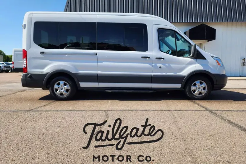 2018 Ford Transit photo 1