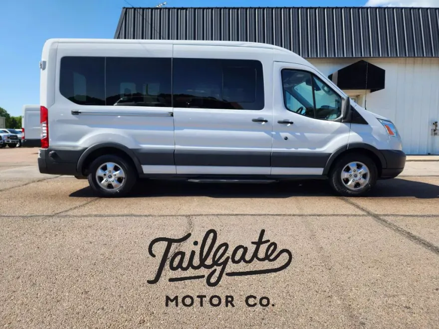2018 Ford Transit photo 1