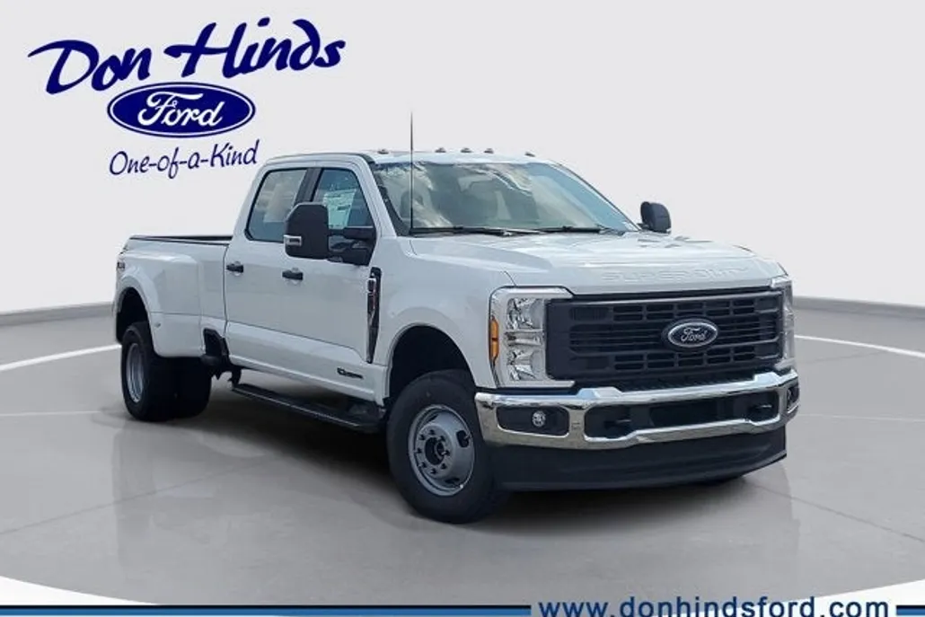 2026 Ford F-350 XL photo 1