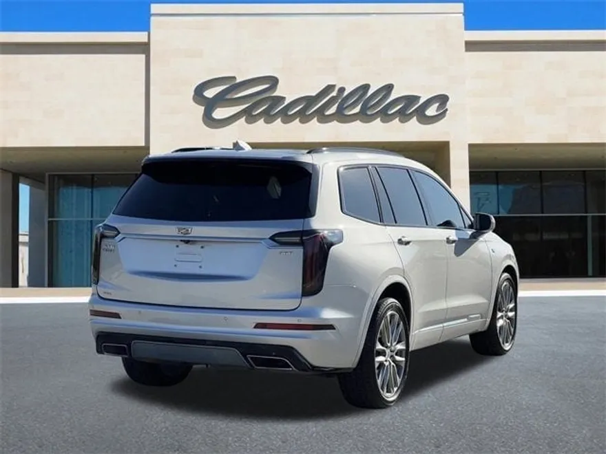 2020 Cadillac XT6 Sport photo 1