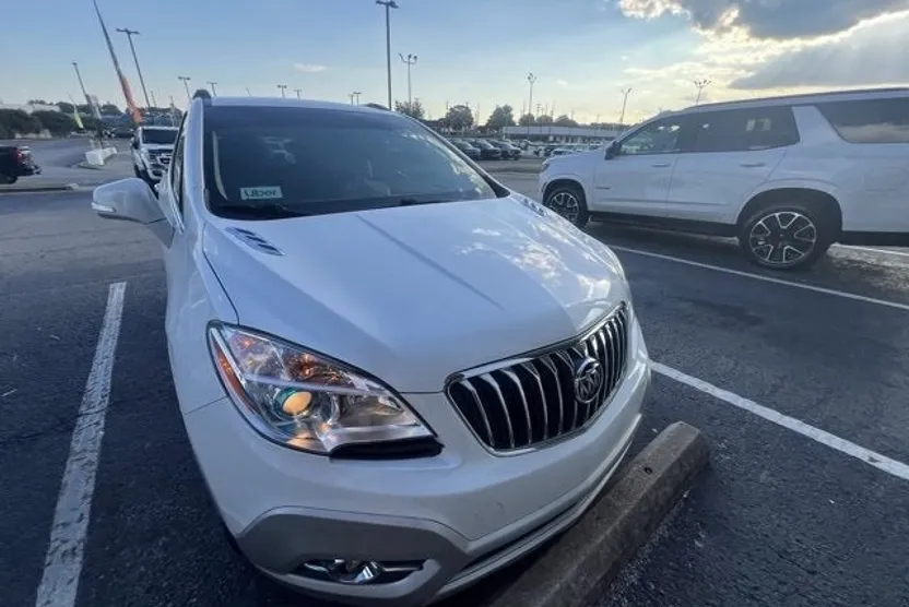 2016 Buick Encore Leather photo 1