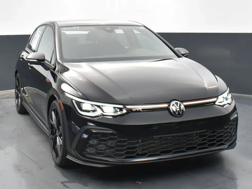 2024 Volkswagen Golf GTI 380 SE photo 1