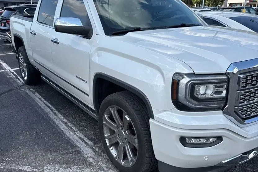 2017 Gmc Sierra 1500 Denali photo 1