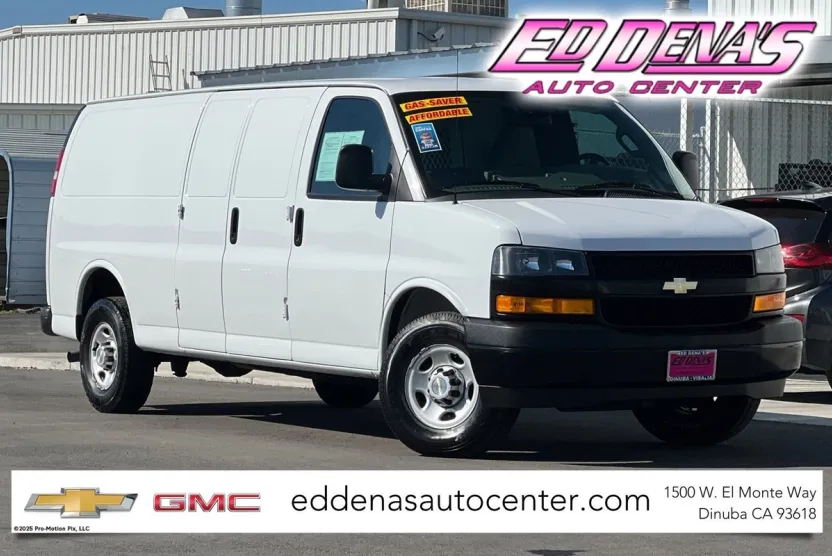 2021 Chevrolet Express Cargo 2500 photo 1