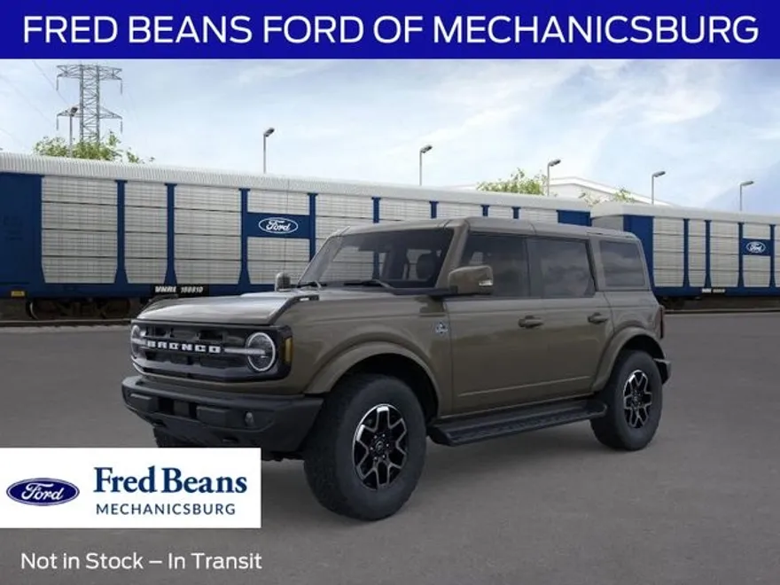 2025 Ford Bronco Outer Banks photo 1