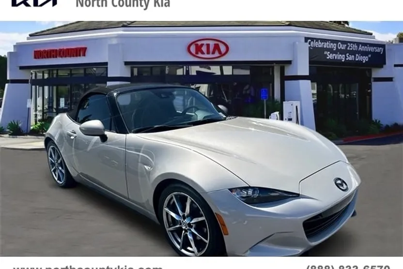 2023 Mazda MX-5 Miata Miata Grand Touring photo 1