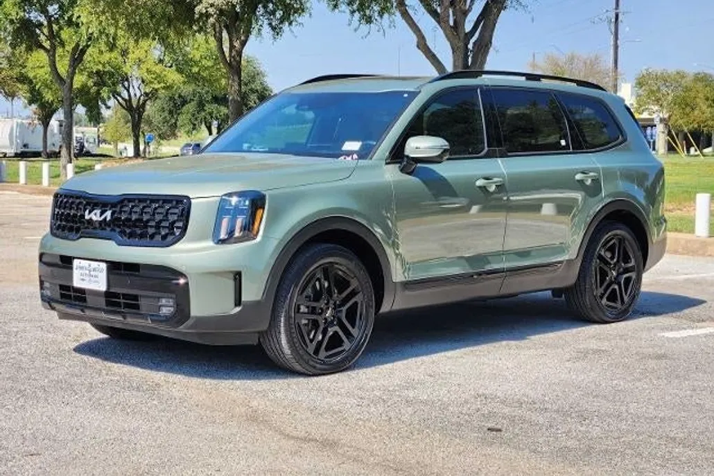 2024 Kia Telluride SX Prestige X-Line photo 1