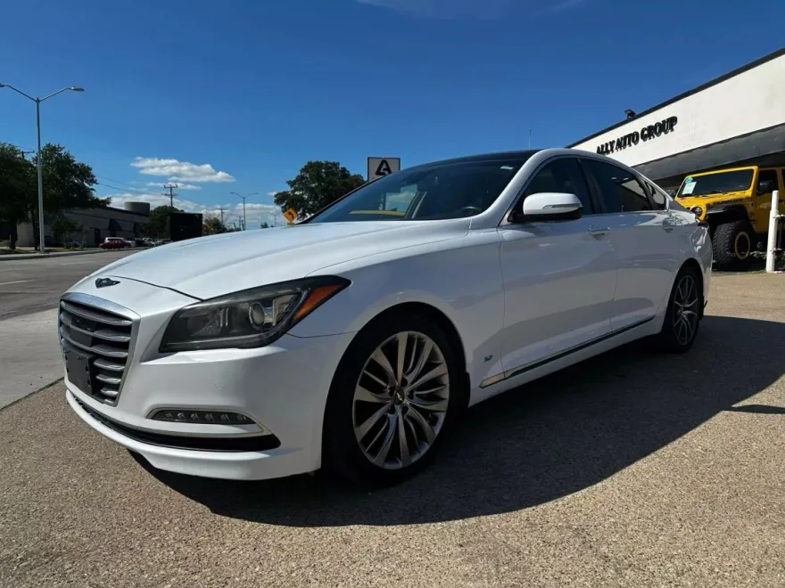 2015 Hyundai Genesis 5.0 photo 1