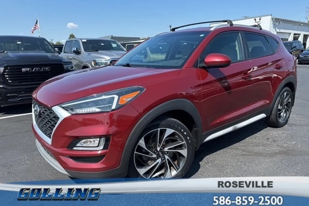 2020 Hyundai Tucson Sport photo 1