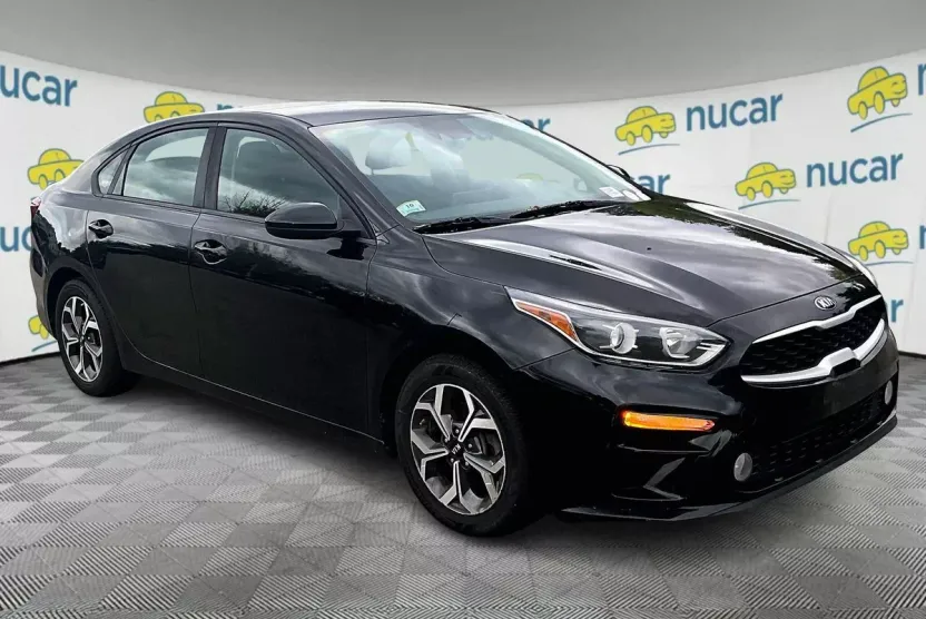 2019 Kia Forte LXS photo 1