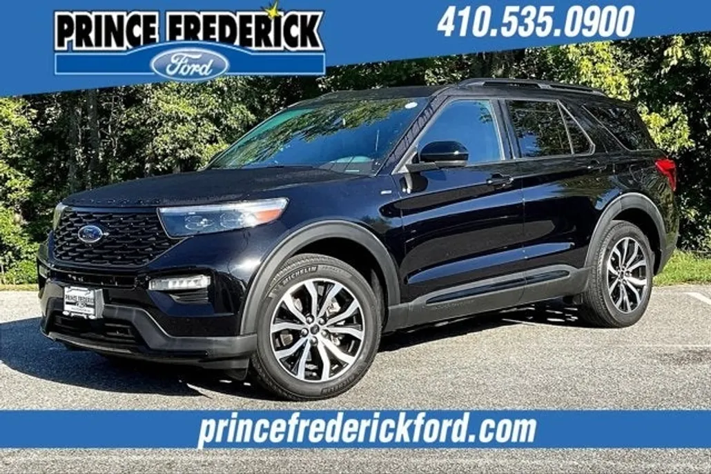 2022 Ford Explorer ST-Line photo 1