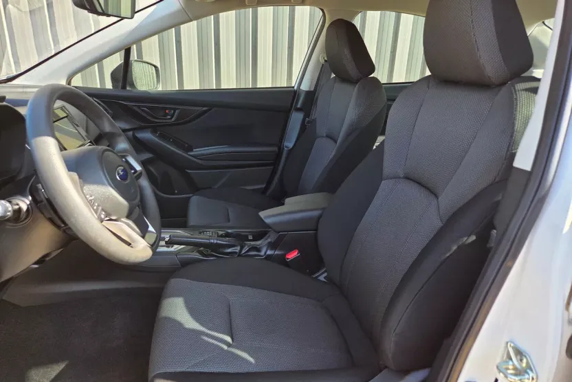 2020 Subaru Impreza Premium photo 1