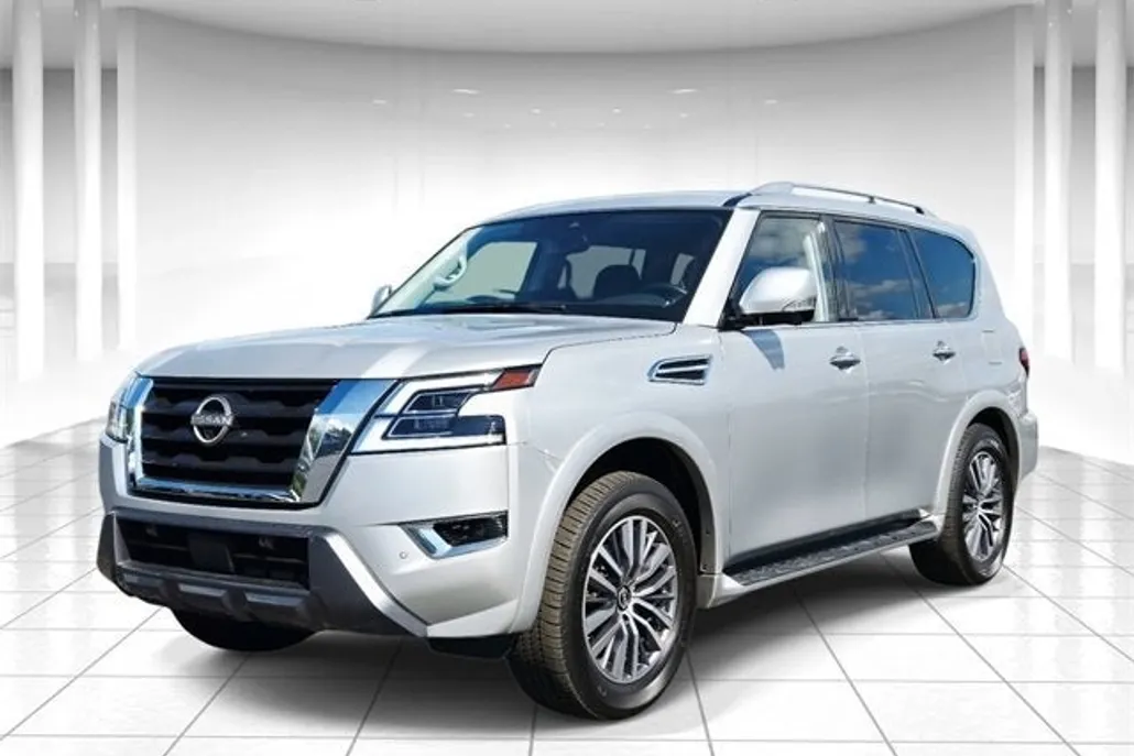 2024 Nissan Armada SL photo 1