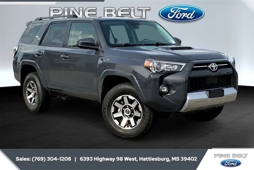 2024 Toyota 4Runner TRD Off-Road photo 1