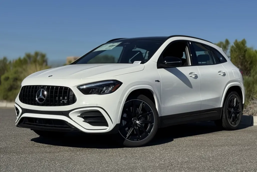 2026 Mercedes Benz GLA AMG 35 photo 1