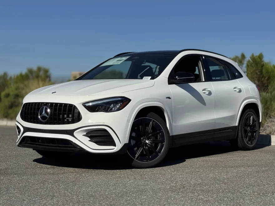2026 Mercedes Benz GLA AMG 35 photo 1
