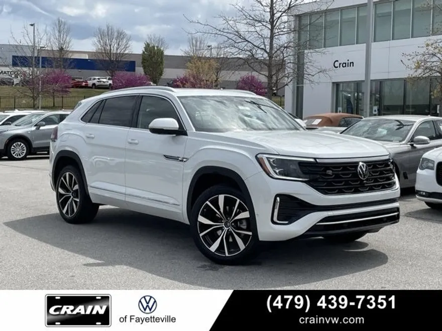 2025 Volkswagen Atlas Cross Sport SEL Premium R-Line photo 1