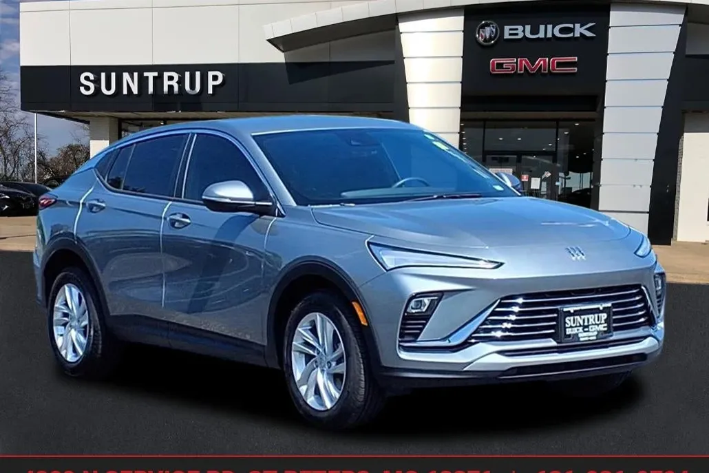 2024 Buick Envista Preferred photo 1