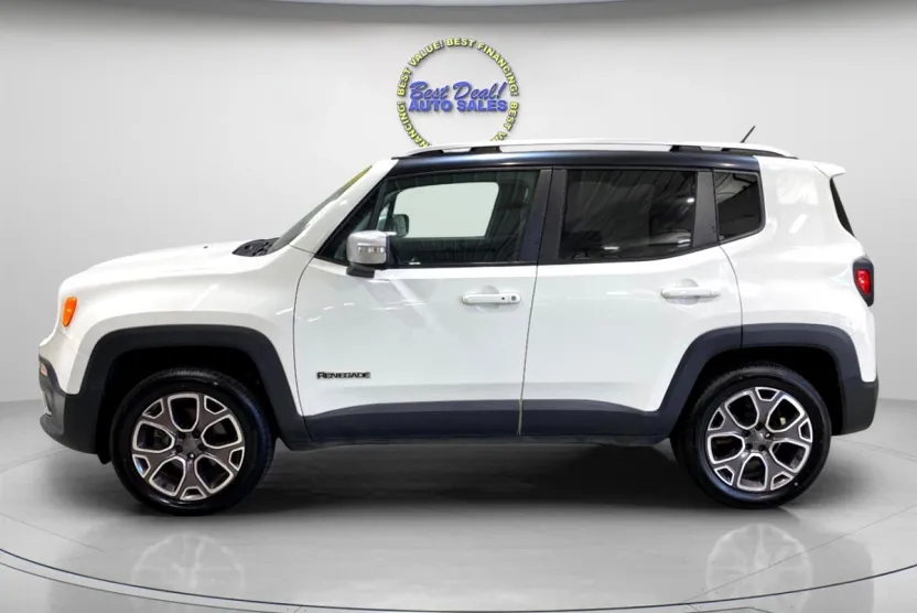 2017 Jeep Renegade Latitude North Edition photo 1