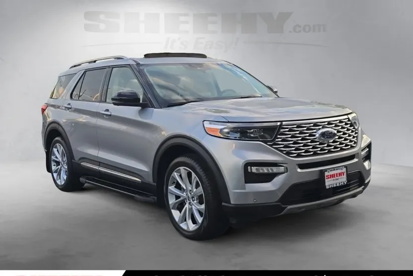 2022 Ford Explorer Hybrid Platinum photo 1