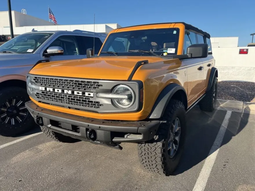 2021 Ford Bronco Badlands photo 1