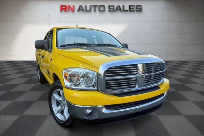2007 Dodge Ram SLT photo 1