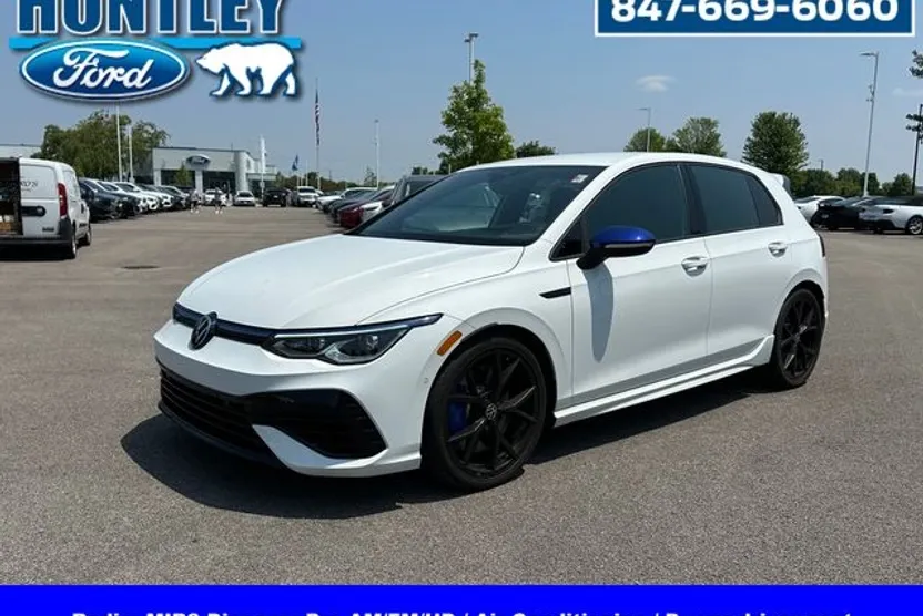 2023 Volkswagen Golf R photo 1