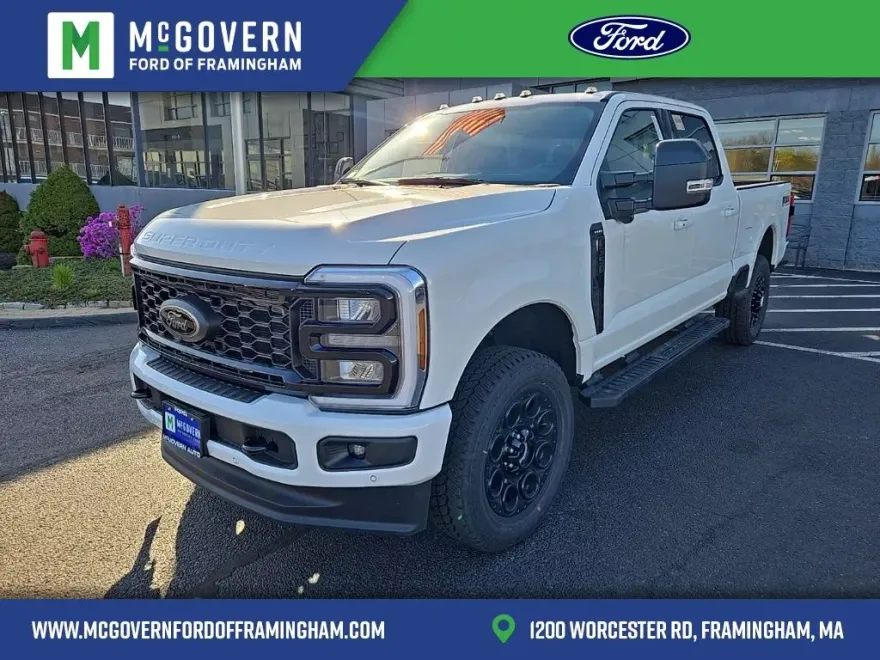 2025 Ford F-350 Lariat photo 1