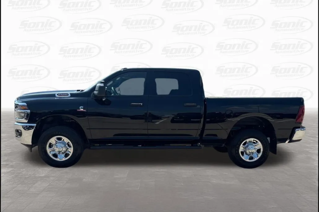 2026 Ram 2500 Tradesman photo 1