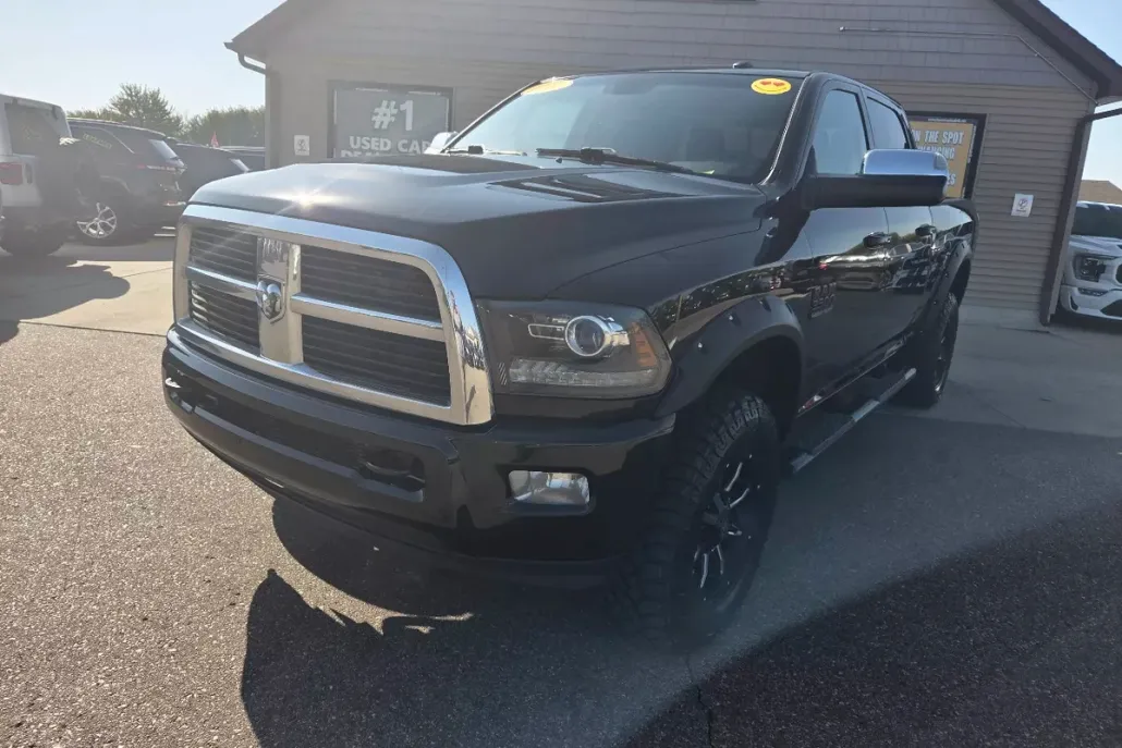 2017 Ram 3500 Laramie photo 1