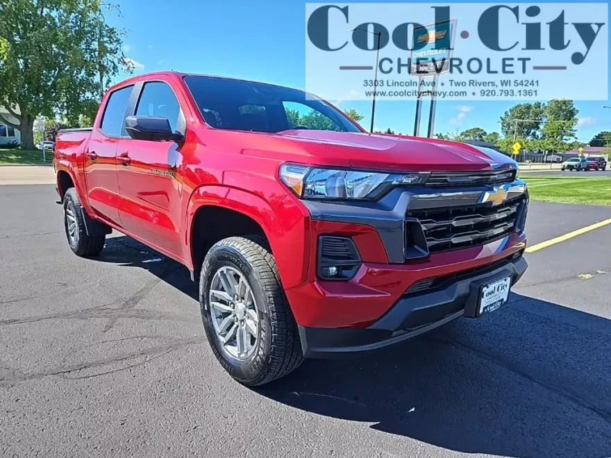 2023 Chevrolet Colorado LT photo 1