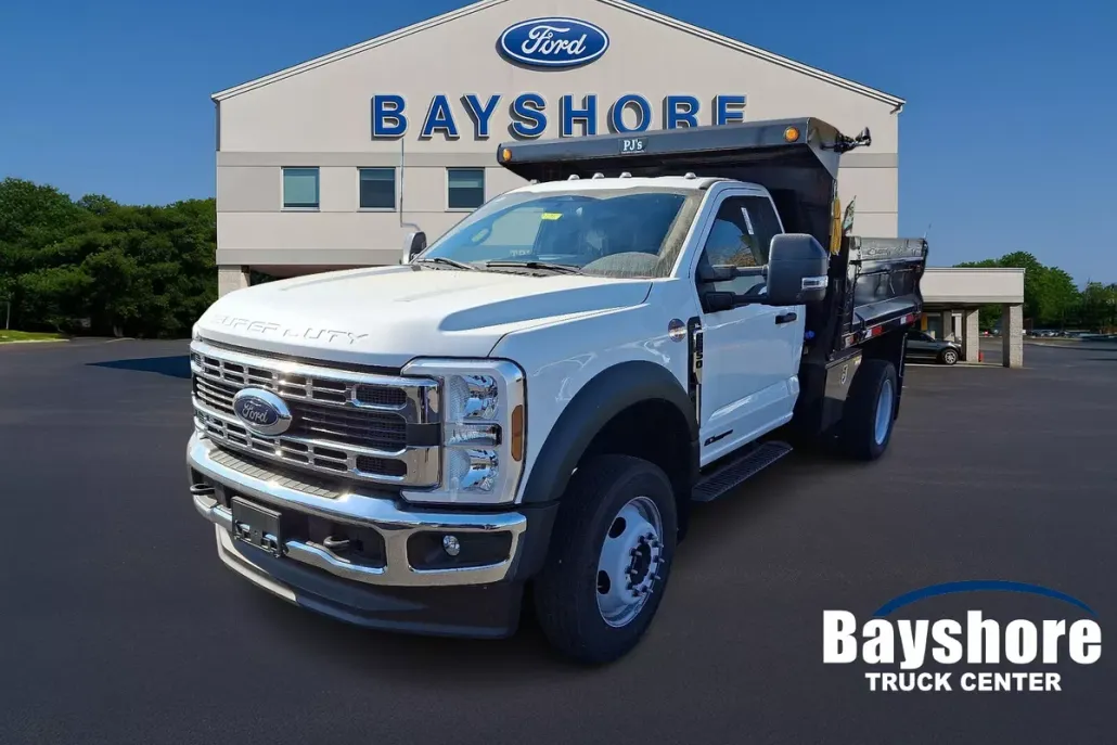 2024 Ford F-550 XL photo 1
