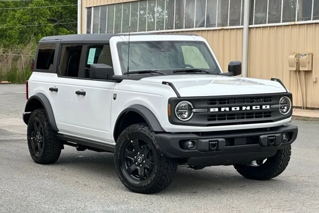 2025 Ford Bronco Big Bend photo 1