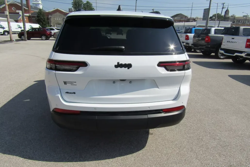 2025 Jeep Grand Cherokee Altitude X photo 1