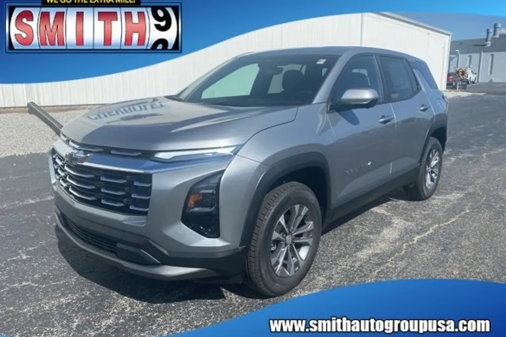 2026 Chevrolet Equinox LT photo 1
