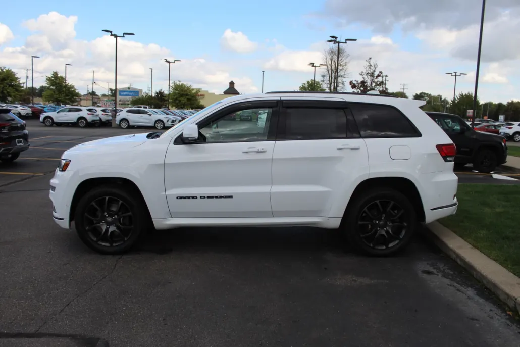 2021 Jeep Grand Cherokee Overland photo 1
