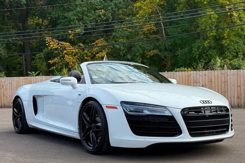 2015 Audi R8 Quattro Spyder V10 photo 1