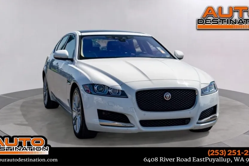 2018 Jaguar XF 25t Prestige photo 1