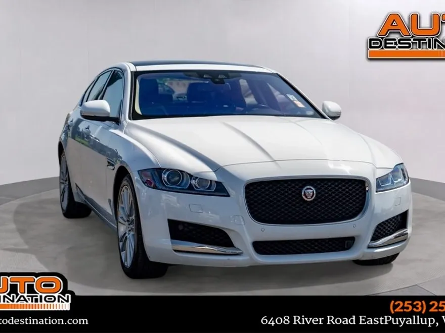 2018 Jaguar XF 25t Prestige photo 1
