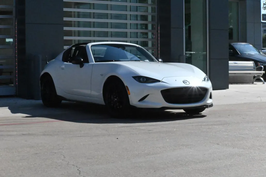 2024 Mazda MX-5 Miata Miata RF photo 1